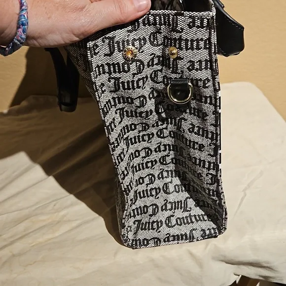 Juicy couture purse - Picture 12 of 13